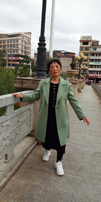 小玲的第一张照片--邵东交友中心